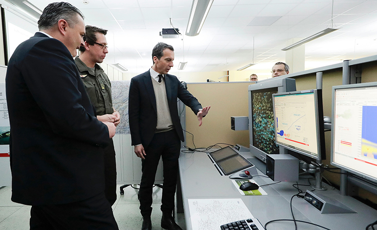 Christian Kern im Bunker