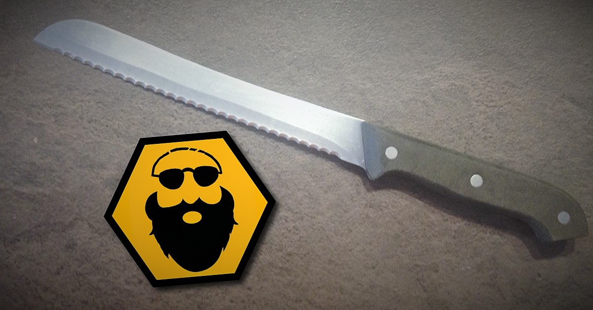 Ein Brotmesser als Tatwaffe. Mit einem solchen Messer (Symbolbild) wurde dem Mädchen der Kopf beinahe ganz abgetrennt.