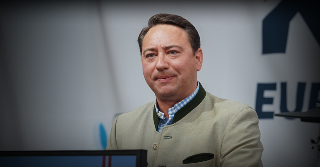 Haimbuchner stellt sich der Wiederwahl - Eine Abrechnung